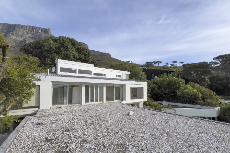 4 Bedroom Property for Sale in Higgovale Western Cape